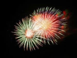 fireworks-227383_400 mission