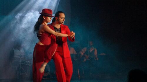 JOSÉ CASTRO – Danseur – Chorégraphe – Bolas – Metteur en scène