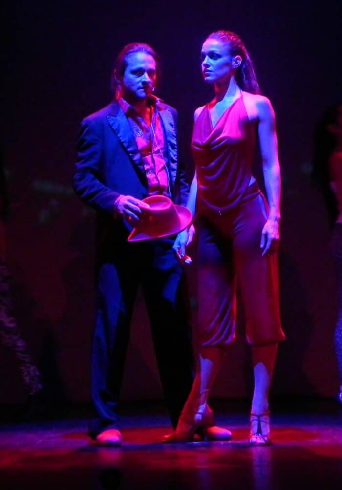 JOSÉ CASTRO - Danseur - Chorégraphe - Bolas - Metteur en scène - Image 105