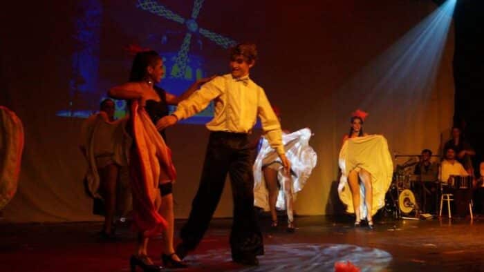 JOSÉ CASTRO - Danseur - Chorégraphe - Bolas - Metteur en scène - Image 53