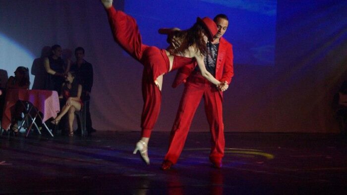 JOSÉ CASTRO - Danseur - Chorégraphe - Bolas - Metteur en scène - Image 73