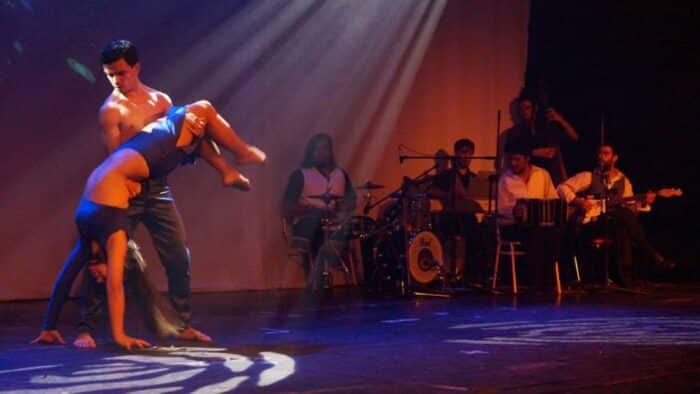 JOSÉ CASTRO - Danseur - Chorégraphe - Bolas - Metteur en scène - Image 86