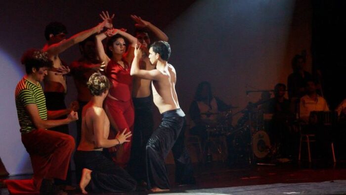 JOSÉ CASTRO - Danseur - Chorégraphe - Bolas - Metteur en scène - Image 11