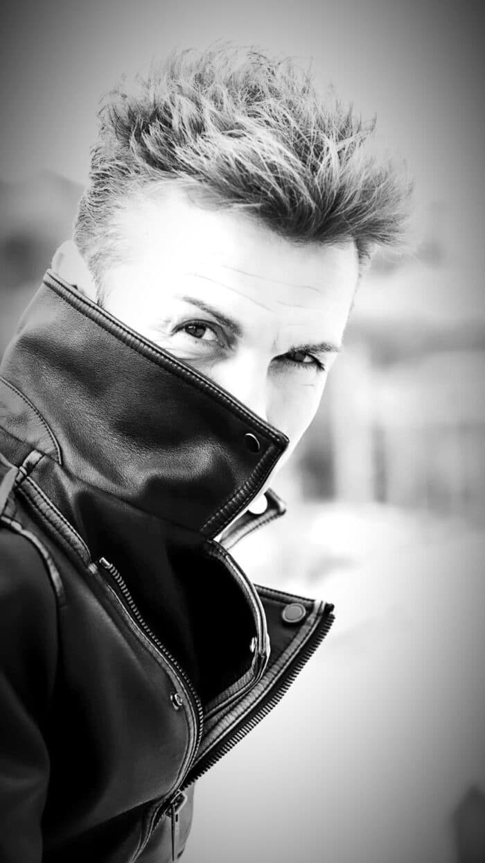 Jay RYAN BERETTI - Rock Tribute - From Elvis to U2 - Image 15