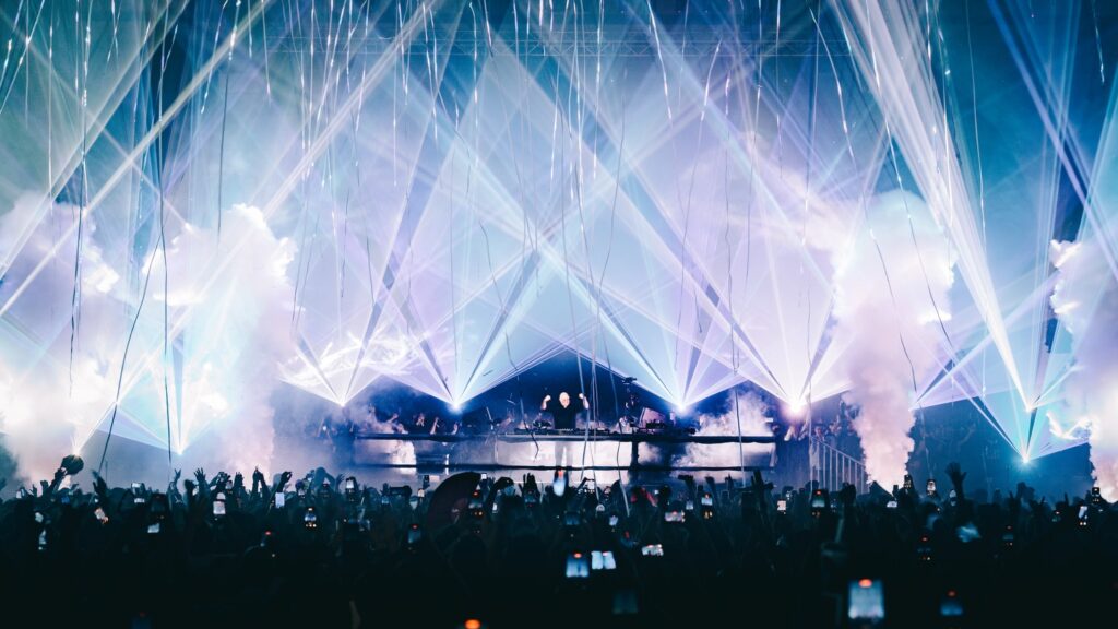 Padre Guilherme Booking